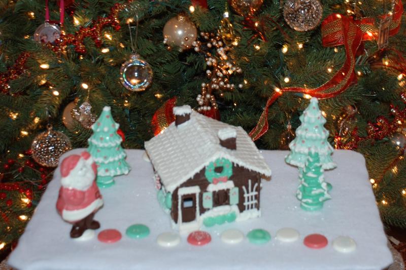 2011/12(Dec)/13(Cookies and Candy before Santa Arrives)/2011-12-15-Christmas-13.jpg
